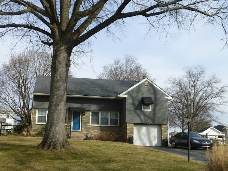 2202 Carol Ln Norristown, PA 19401, Montgomery County