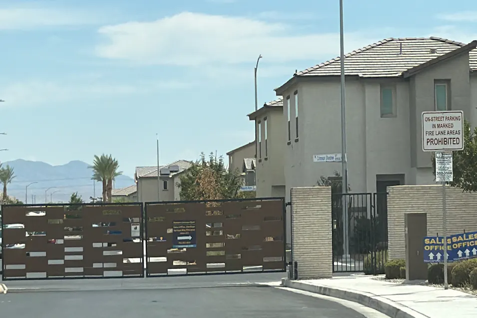 6960 Diamond Blue St N Las Vegas, NV 89086, Clark County