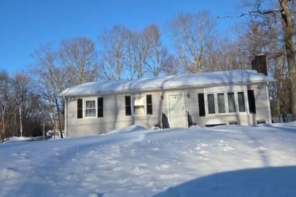 4 Stephen Hopkins Road Scituate, RI 02825, Providence County