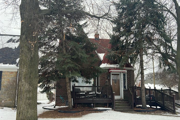 15625 Harrison Ave Allen Park, MI 48101, Wayne County