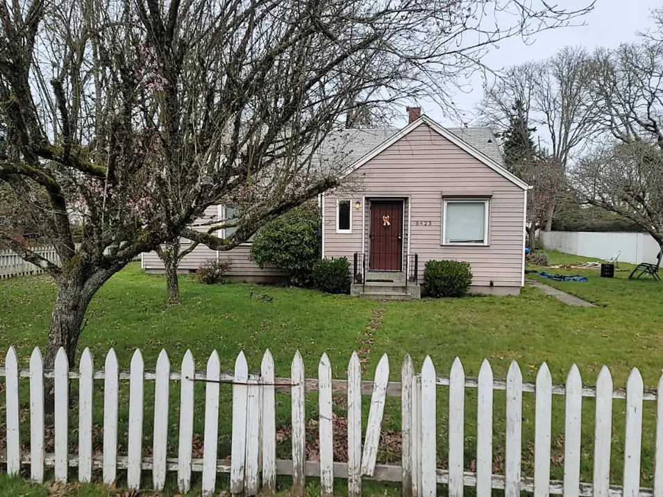 6423 100th St SW Lakewood, WA 98499, Pierce County