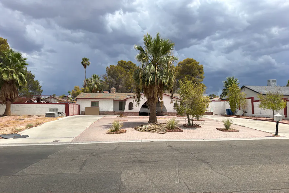 2773 Horseshoe Dr Las Vegas, NV 89120, Clark County