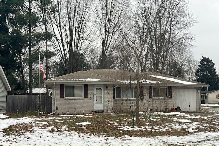 109s Munson Rd Swanton, OH 43558, Fulton County