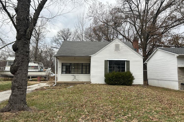 935 Murcia St Saint Louis, MO 63138, St. Louis County
