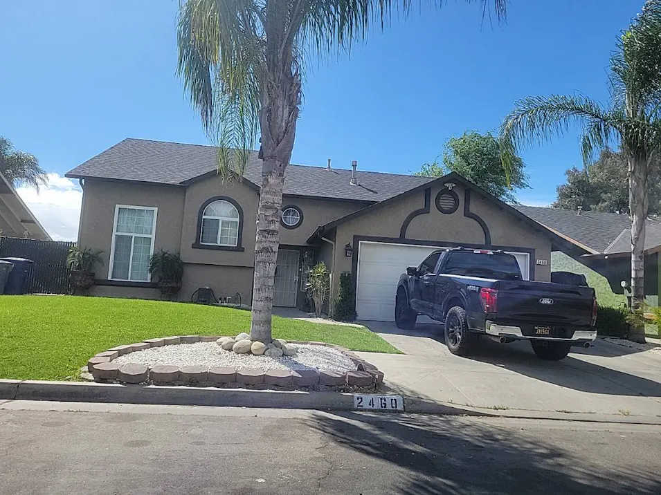 2460 South Garden Avenue Fresno, CA 93725, Fresno County