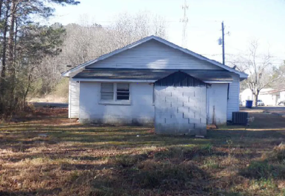 422 Mimosa St Gadsden, AL 35903, Etowah County