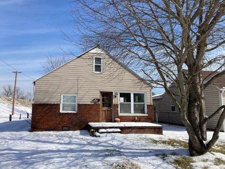 249 Kentucky Street Huntington, WV 25704, Wayne County