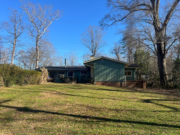 124 Greenbriar Rd Spartanburg, SC 29302, Spartanburg County