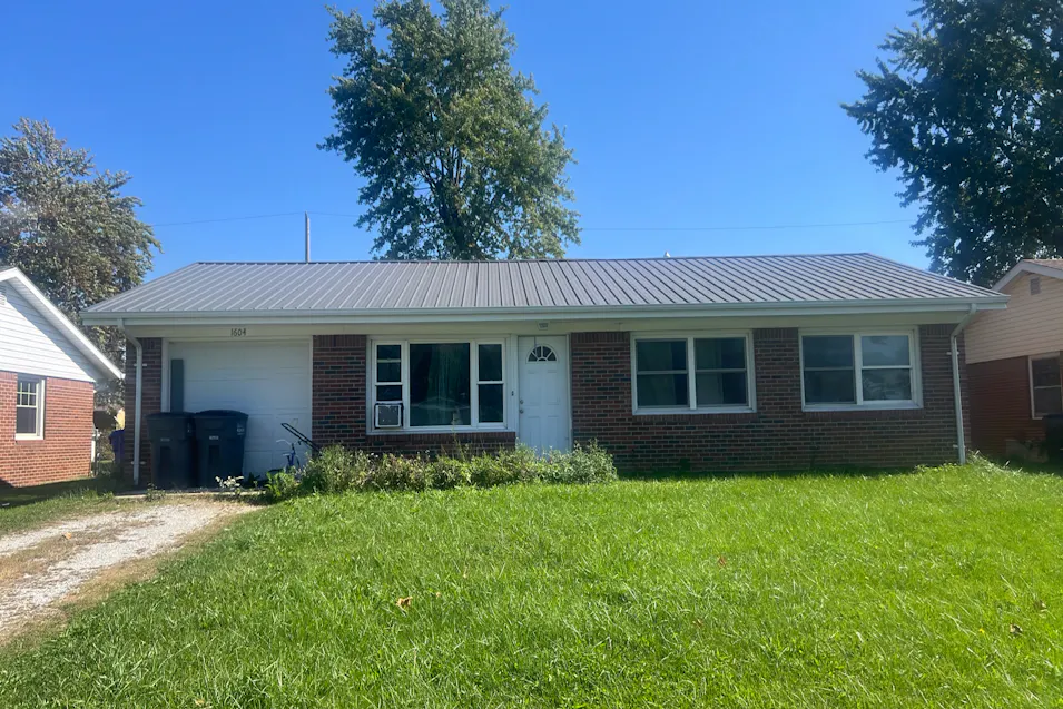 1604 Meadowbrook Dr Kokomo, IN 46902, Howard County