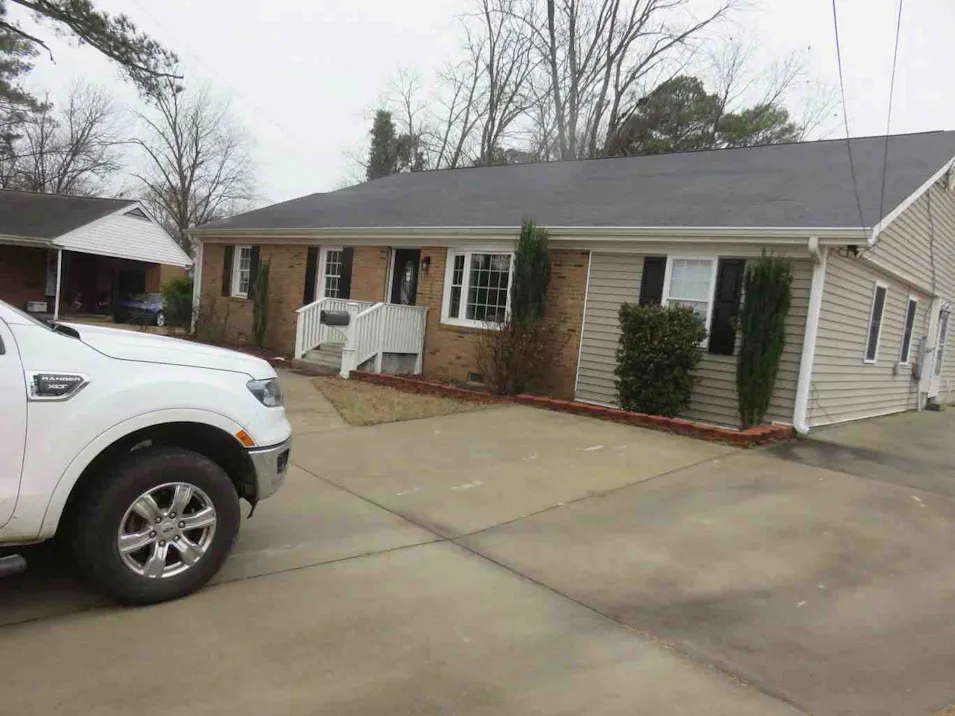 113 Briarcliff Cir Roanoke Rapids, NC 27870, Halifax County