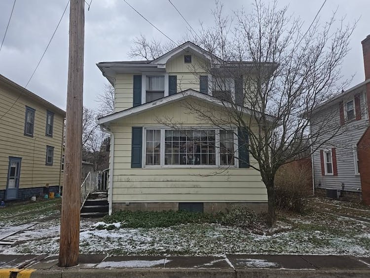 861 Canal Street Beaver, PA 15009, Beaver County