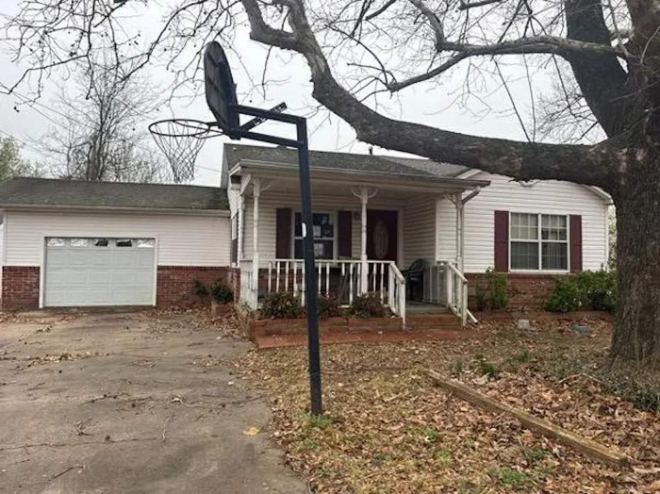 406 North 24th Street Van Buren, AR 72956, Crawford County