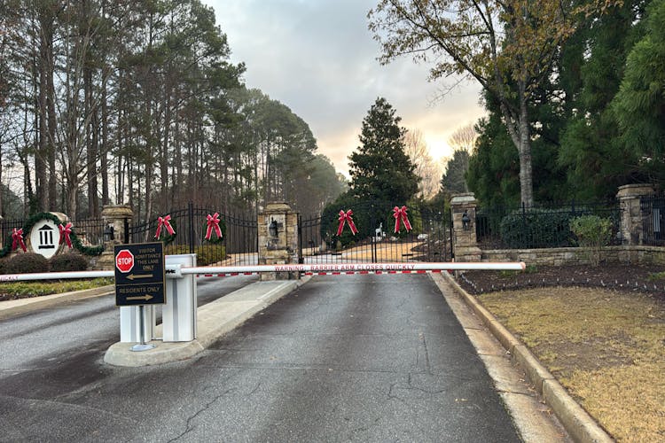 215 Eagles Cir Milton, GA 30004, Fulton County