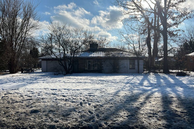 32205 Warren Rd Garden City, MI 48135, Wayne County