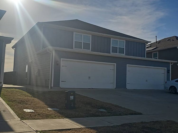 303 Stone Ct Princeton, TX 75407, Collin County