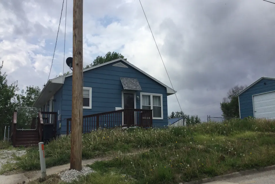 203 W Heidel St Carrollton, MO 64633, Carroll County