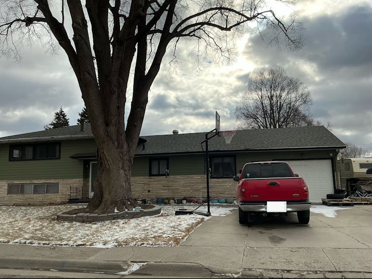 114 22nd Dr Norfolk, NE 68701, Madison County