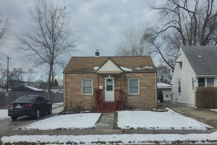 24329 Dale Ave Eastpointe, MI 48021, Macomb County