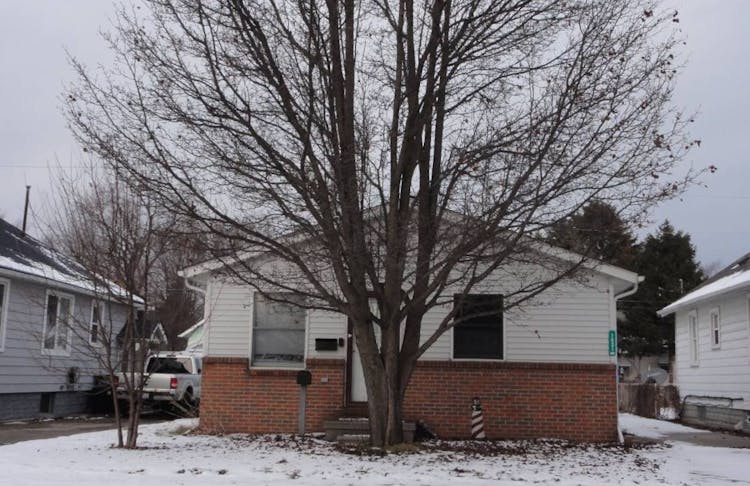 1631 McBrady St Port Huron, MI 48060, St. Clair County