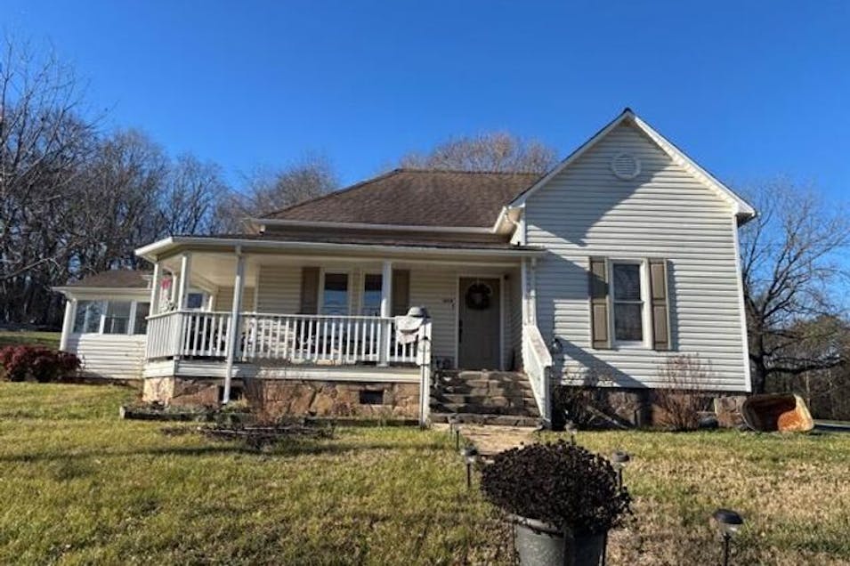 1574 Benton Station Road Benton, TN 37307, Polk County