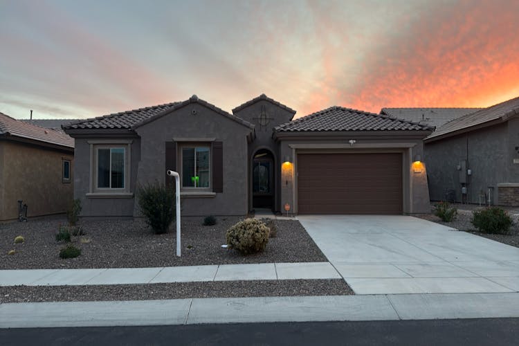 722 E Romsdalen Rd Oro Valley, AZ 85755, Pima County