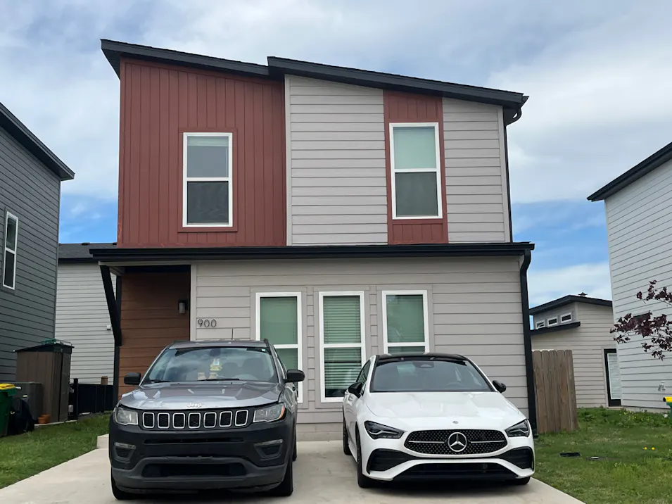 900 Massachusetts Avenue Bentonville, AR 72713, Benton County