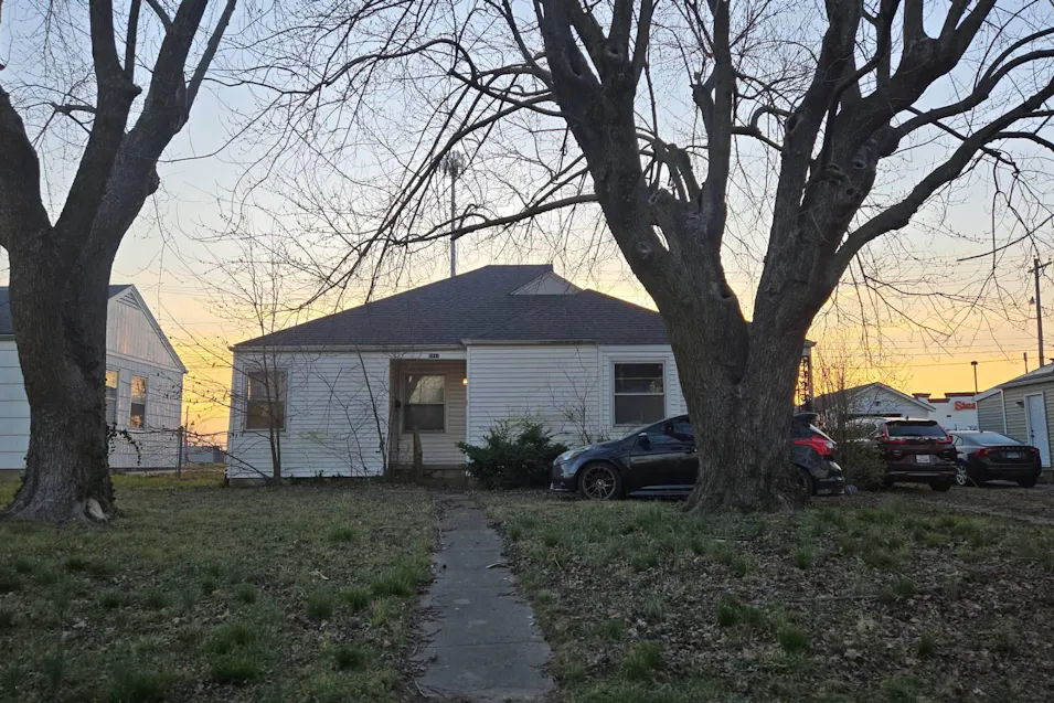 1147 Enfield Dr Lebanon, MO 65536, Laclede County