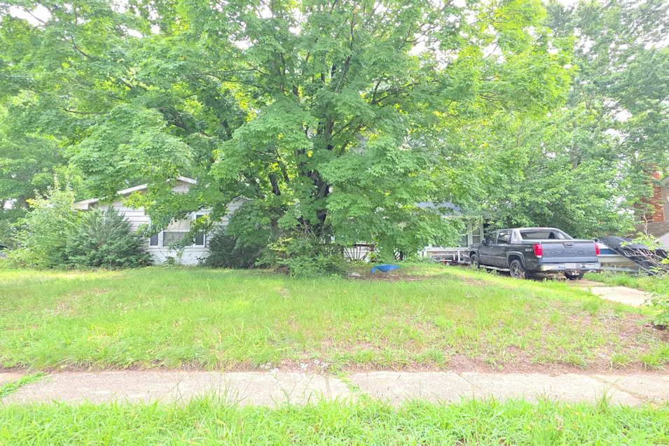 811 Belfast Rd Waldorf, MD 20602, Charles County