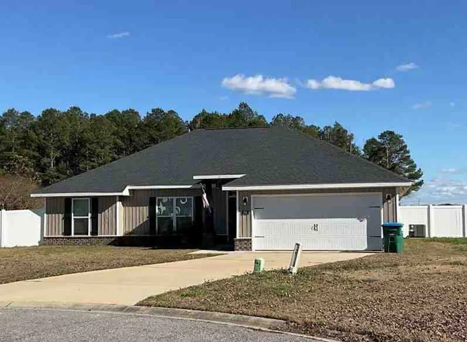 215 Saint Stevens Ct Atmore, AL 36502, Escambia County