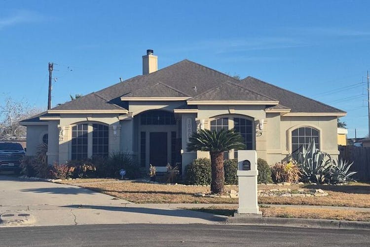 10801 Ashley Dr Corpus Christi, TX 78410, Nueces County