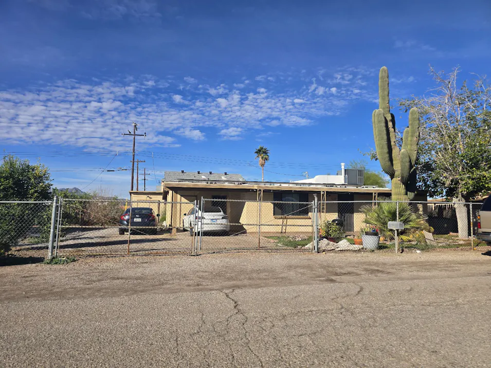 4901 N Sunrise Ave Tucson, AZ 85705, Pima County