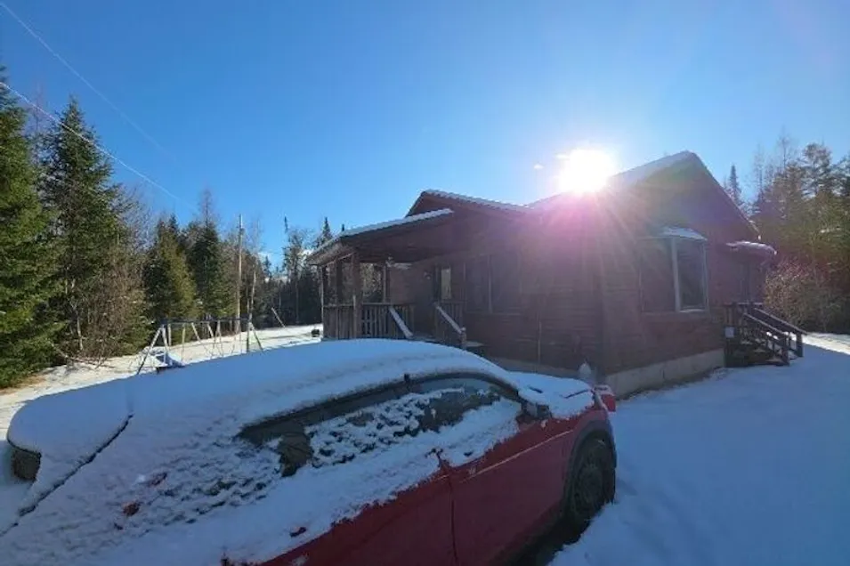 206w Forest Lake Road Bethlehem, NH 03574, Grafton County