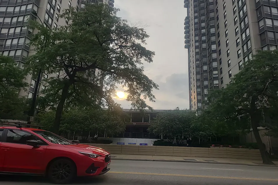 5701 North Sheridan Road Unit 8l Chicago, IL 60660, Cook County