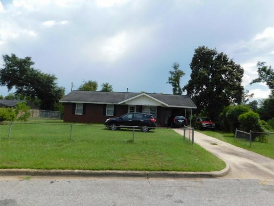 2304 Helen St Albany, GA 31705, Dougherty County