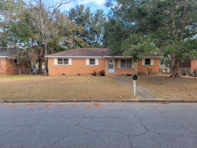 804 Colquitt Cir Albany, GA 31707, Dougherty County