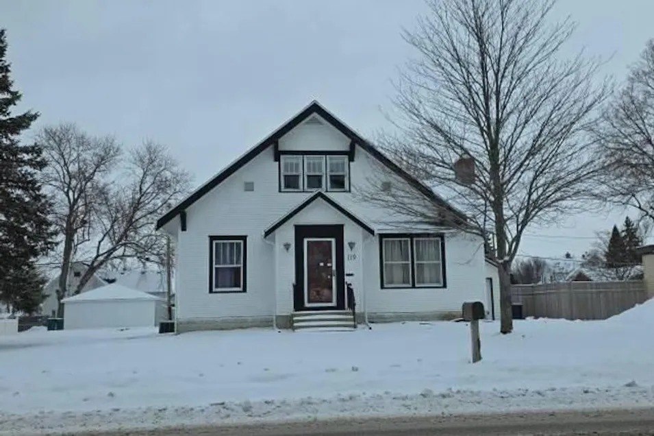 119 S 4th Street Le Sueur, MN 56058, Le Sueur County