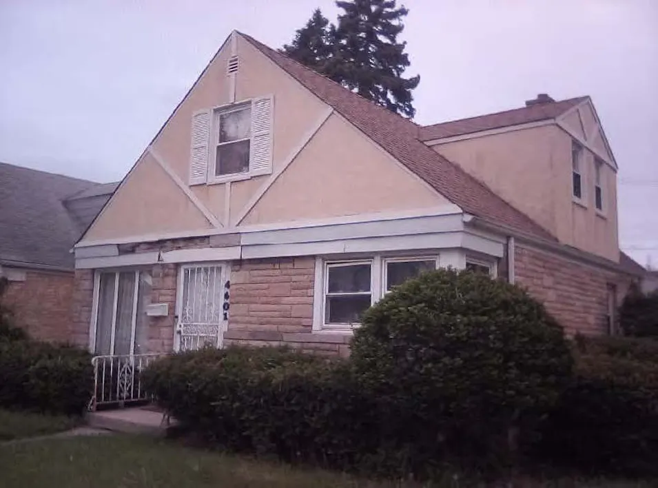 4601 Saint Charles Rd Bellwood, IL 60104, Cook County