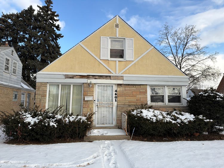 4601 Saint Charles Road Bellwood, IL 60104, Cook County