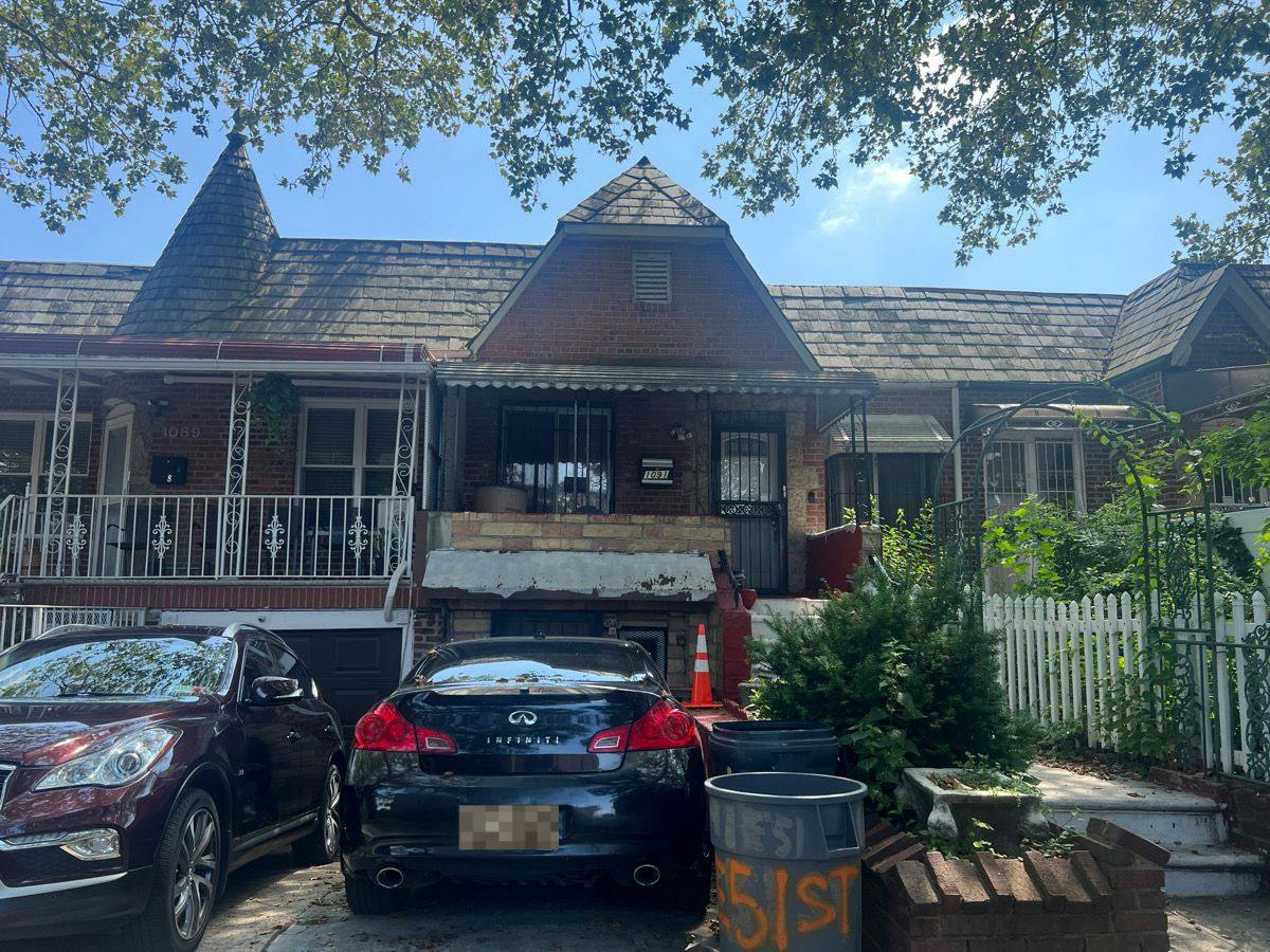 51st St, Brooklyn, NY 11234 #1