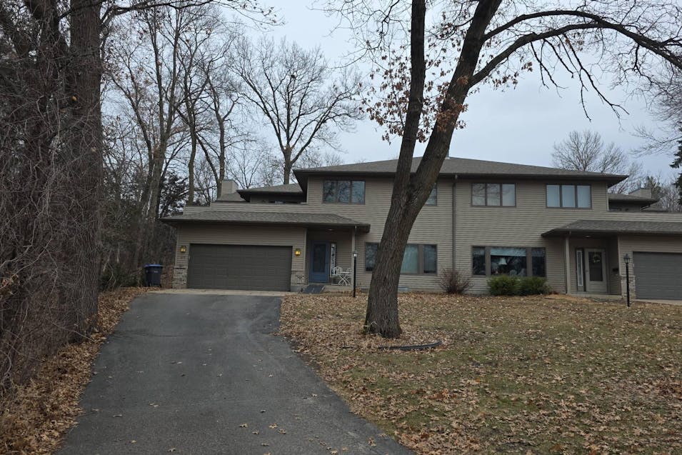 615 3rd St SW Cannon Falls, MN 55009, Goodhue County