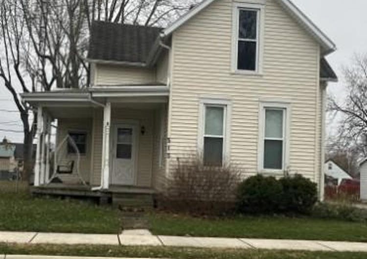 513 W Main St Cairo, OH 45820, Allen County