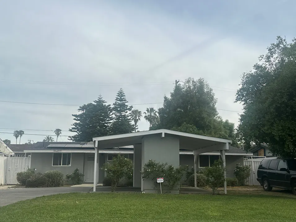 19407 Lorne St Reseda, CA 91335, Los Angeles County