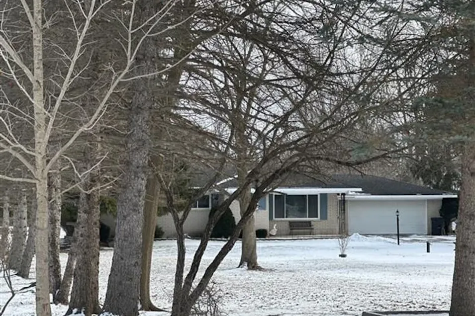 69740 Wolcott Rd Armada, MI 48005, Macomb County