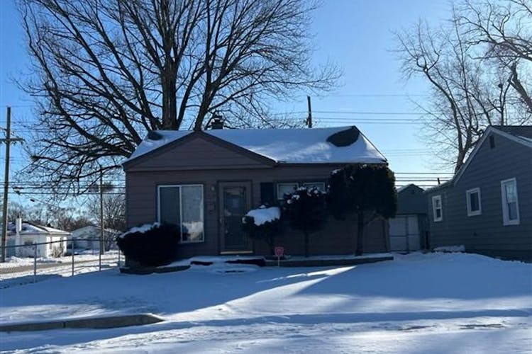 656 Harwood Ave Madison Heights, MI 48071, Oakland County