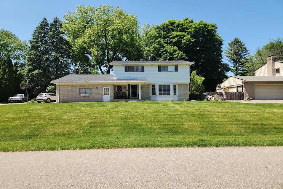 882 Lynndale Dr Rochester Hills, MI 48309, Oakland County