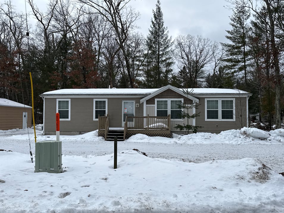 14233 Lake Dr. Idlewild, MI 49642, Lake County