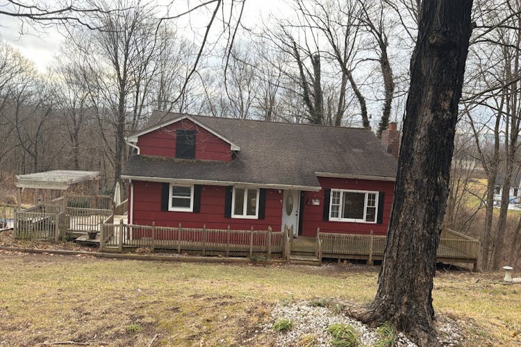 75 Middle Haddam Road Portland, CT 06480, Middlesex County