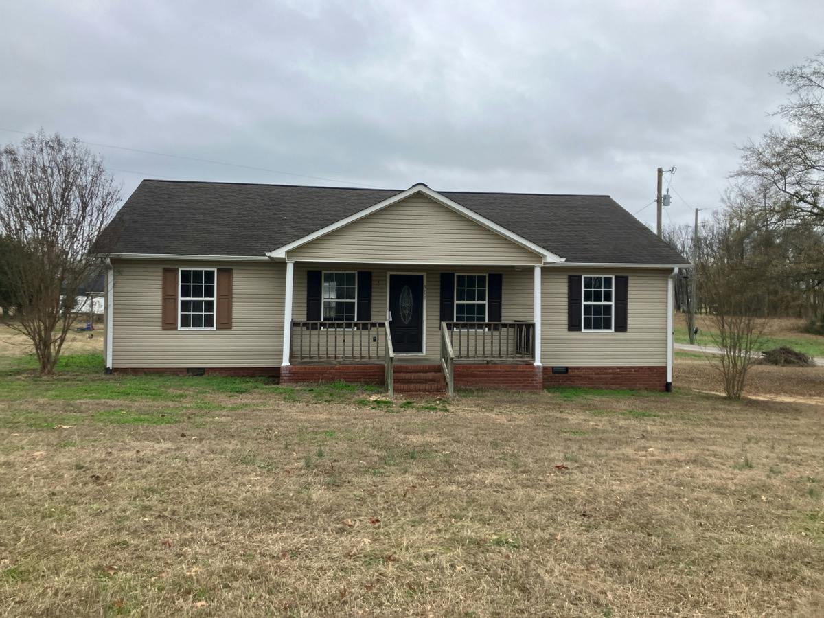 County Road 695 , Holly Pond, AL 35083