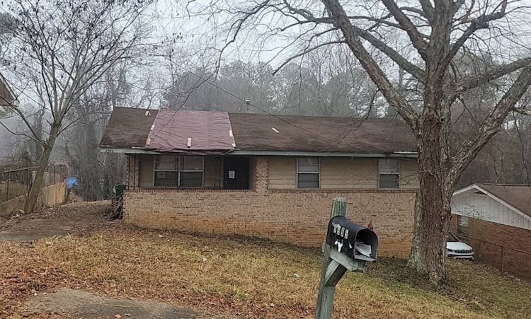 3995 Ester Dr SW Atlanta, GA 30331, Fulton County