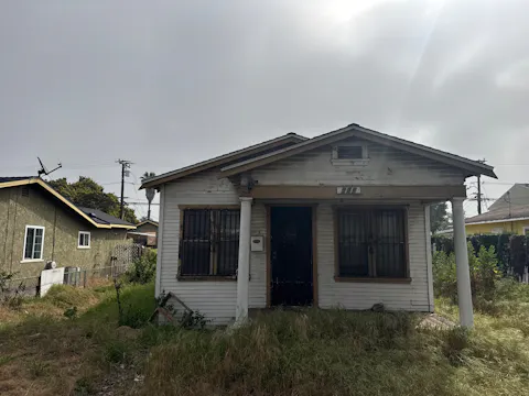 928 S. Oak St, Inglewood, CA 90301, Los Angeles County